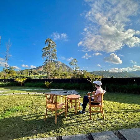 D'semadi Mountview Apartment Baturaja  Bagian luar foto